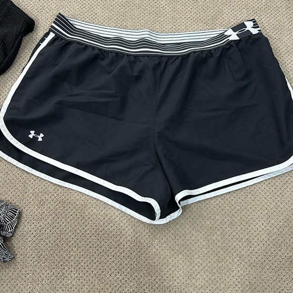 Under armour running short - Picture 1 of 1